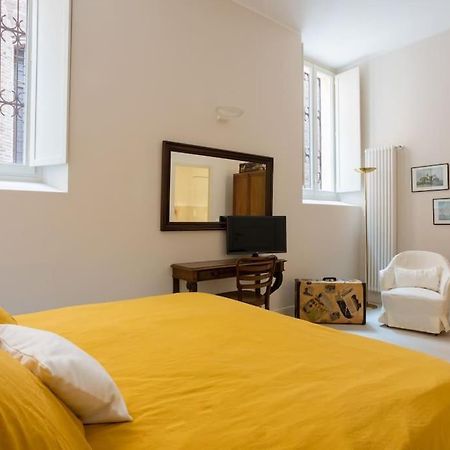Palazzo Sabbioni Appartamento Lusso Due Camere Soggiorno Cucina Ferrara Exteriér fotografie